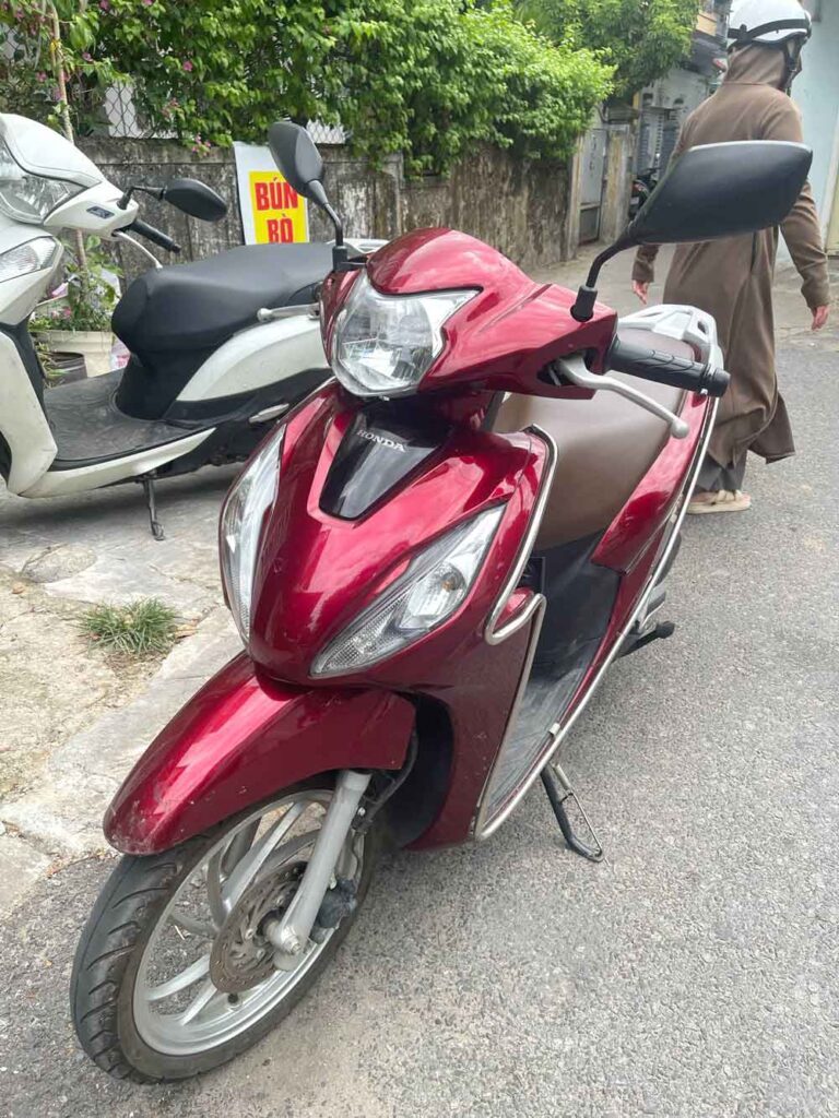 Thuê xe máy Huế